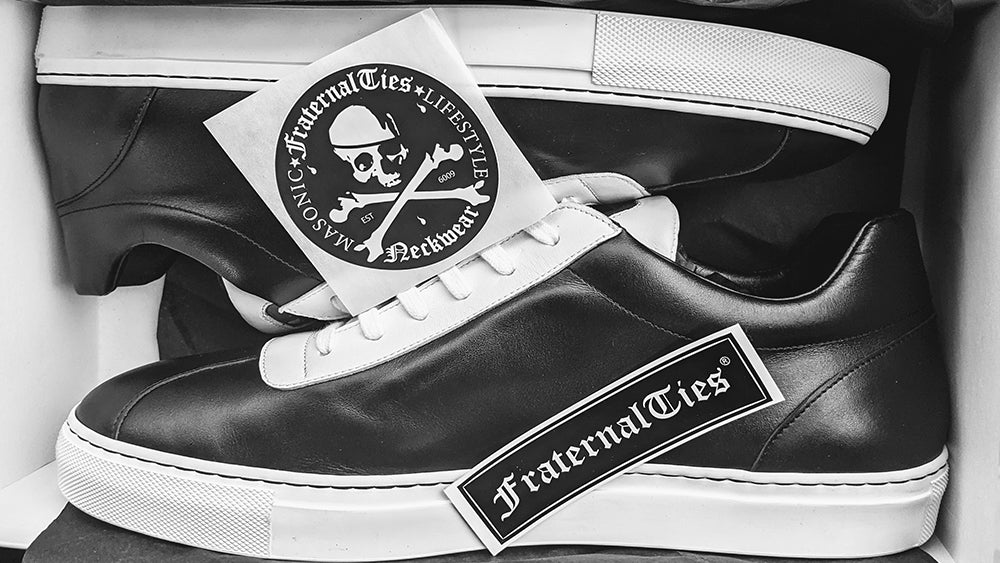 Looking for Cinderello | Canada-based Skateboarder US 12 shoe size