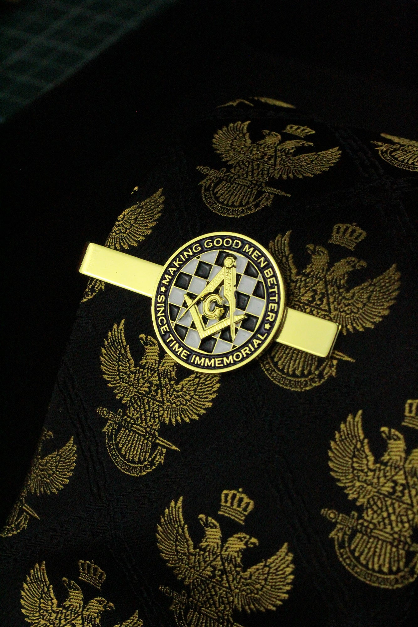 Bundle: 33° Wings Up Scottish Rite Tie with Tie Clip