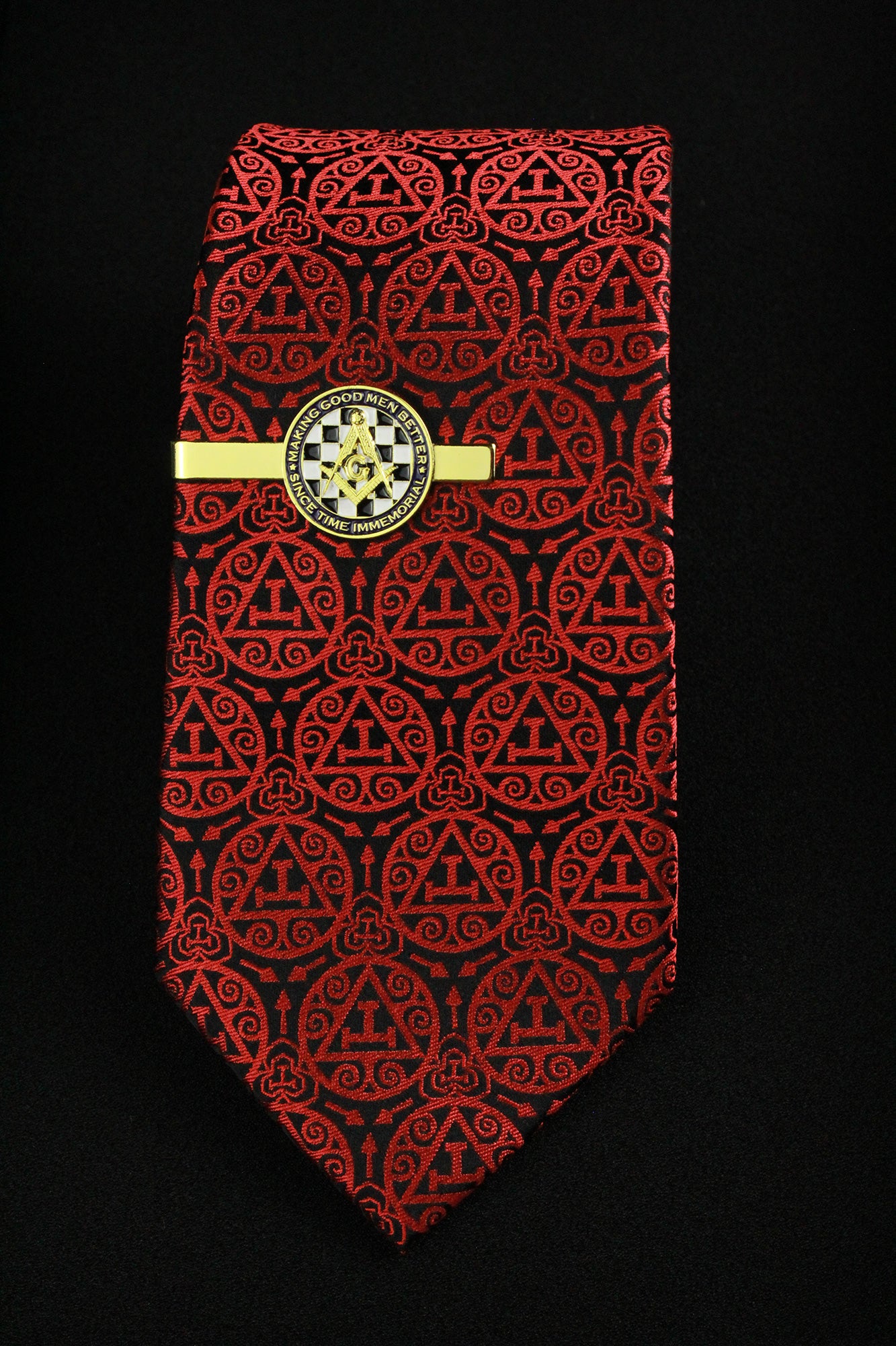 Bundle: Royal Arch Mason Crimson Tie with Tie Clip