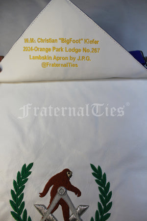 Bigfoot Past Master Apron - Lambskin