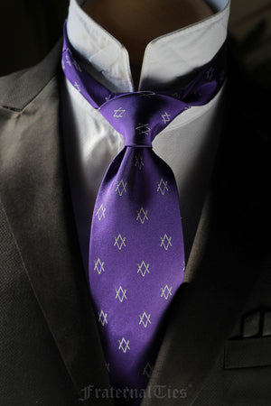Knife and Fork Tie | 2nd Edition